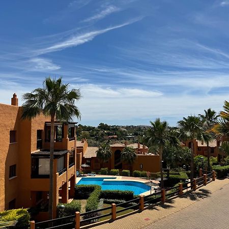 Piso De Lujo Totalmente Equipado A Estrenar Para 6 Estepona Extérieur photo