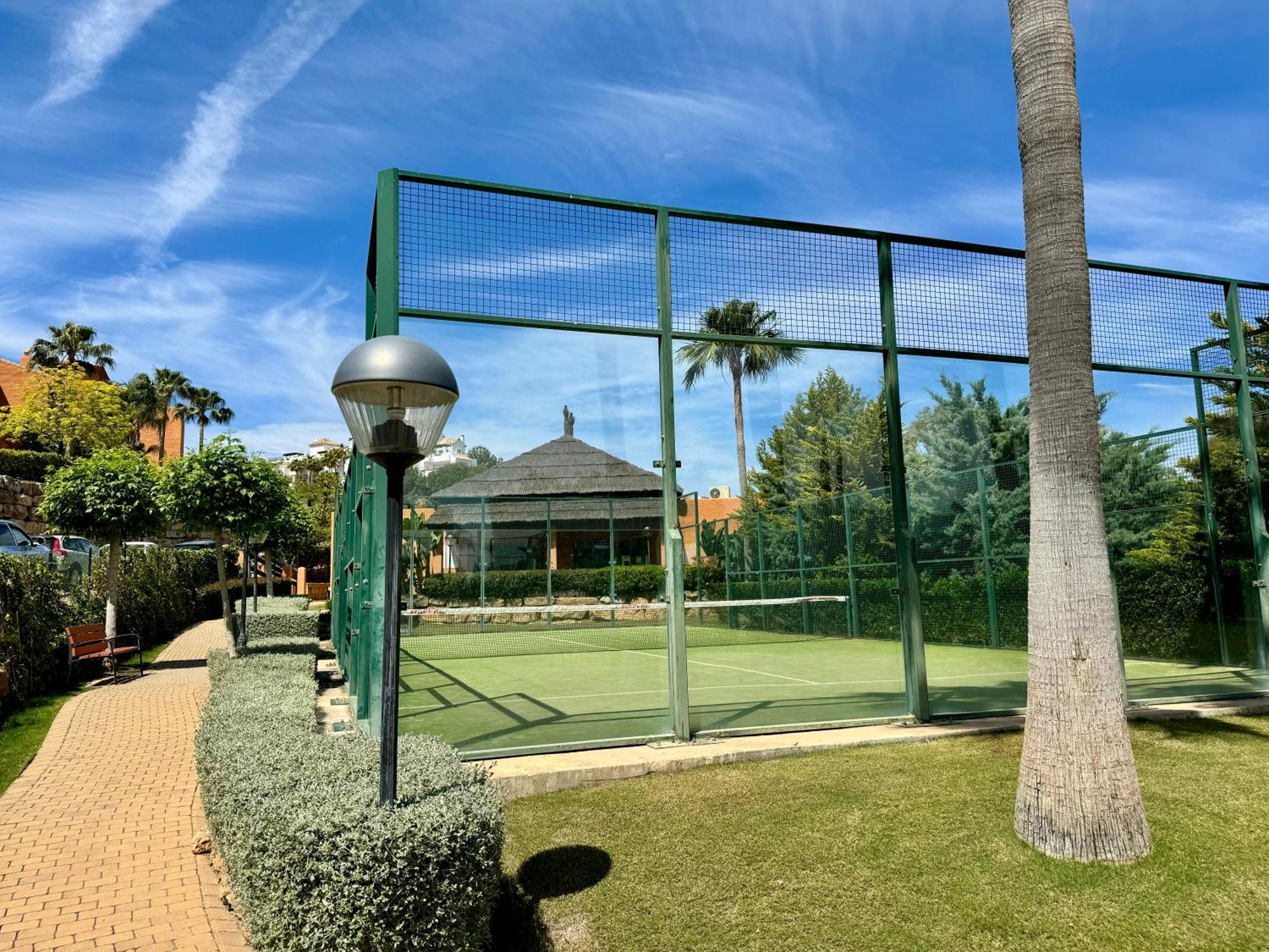 Piso De Lujo Totalmente Equipado A Estrenar Para 6 Estepona Extérieur photo
