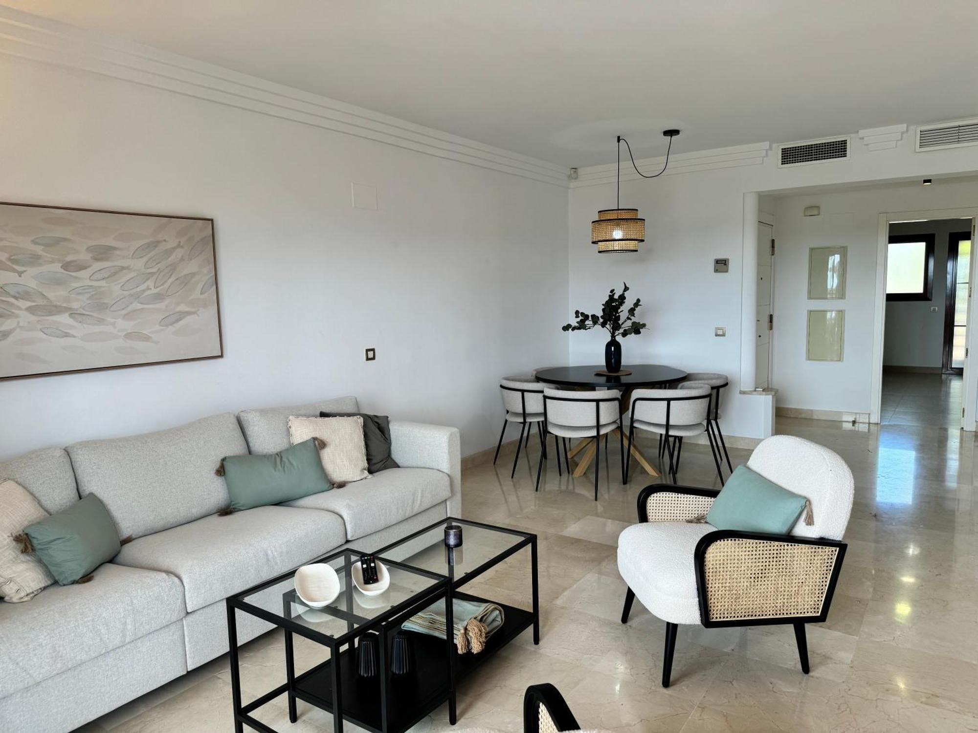 Piso De Lujo Totalmente Equipado A Estrenar Para 6 Estepona Extérieur photo